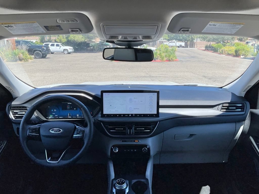 Certified 2024 Ford Escape SE w/ PHEV Premium Package FWD image 27