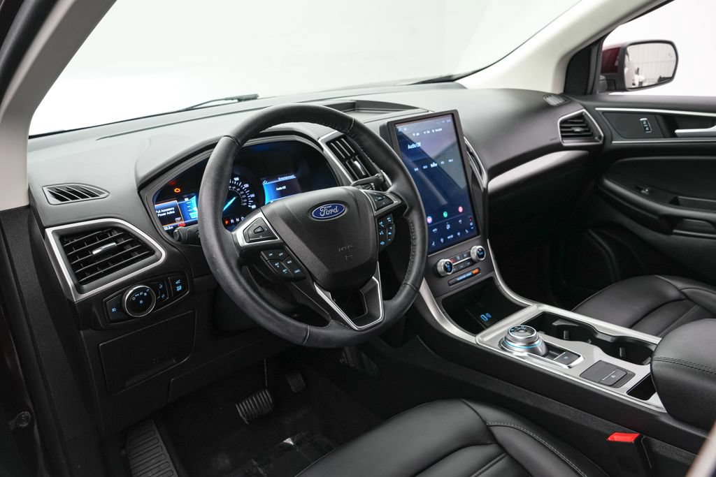 Certified 2023 Ford Edge SEL w/ Convenience Package AWD/4WD image 12