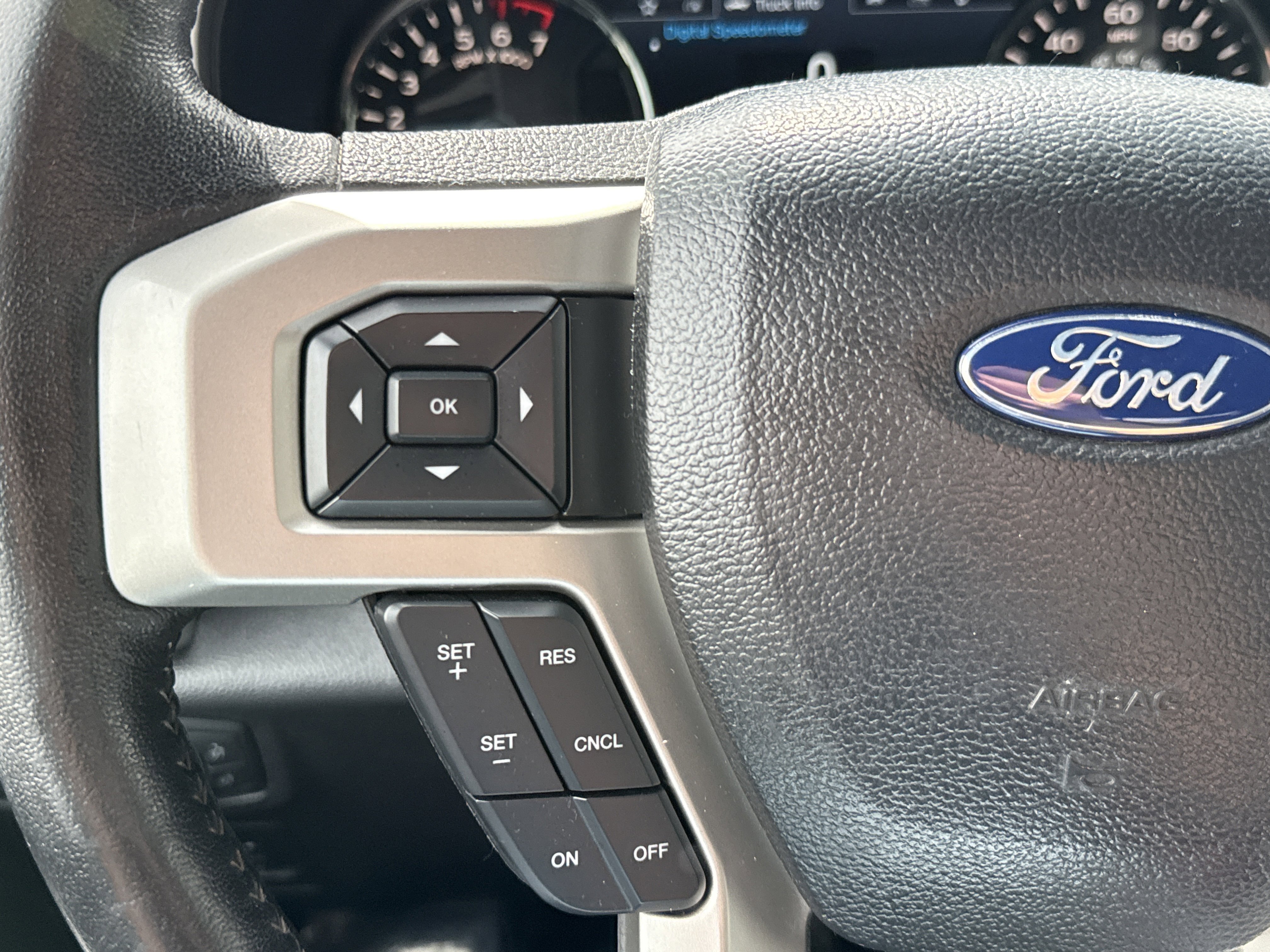 Certified 2018 Ford F150 Lariat image 18