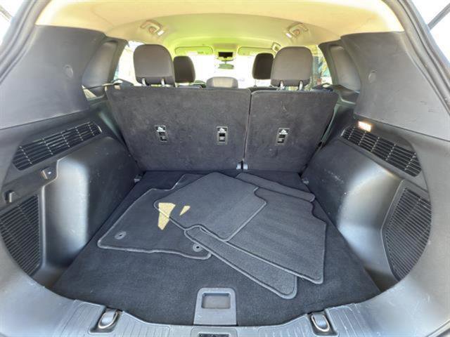 Certified 2020 Ford Escape SE image 10