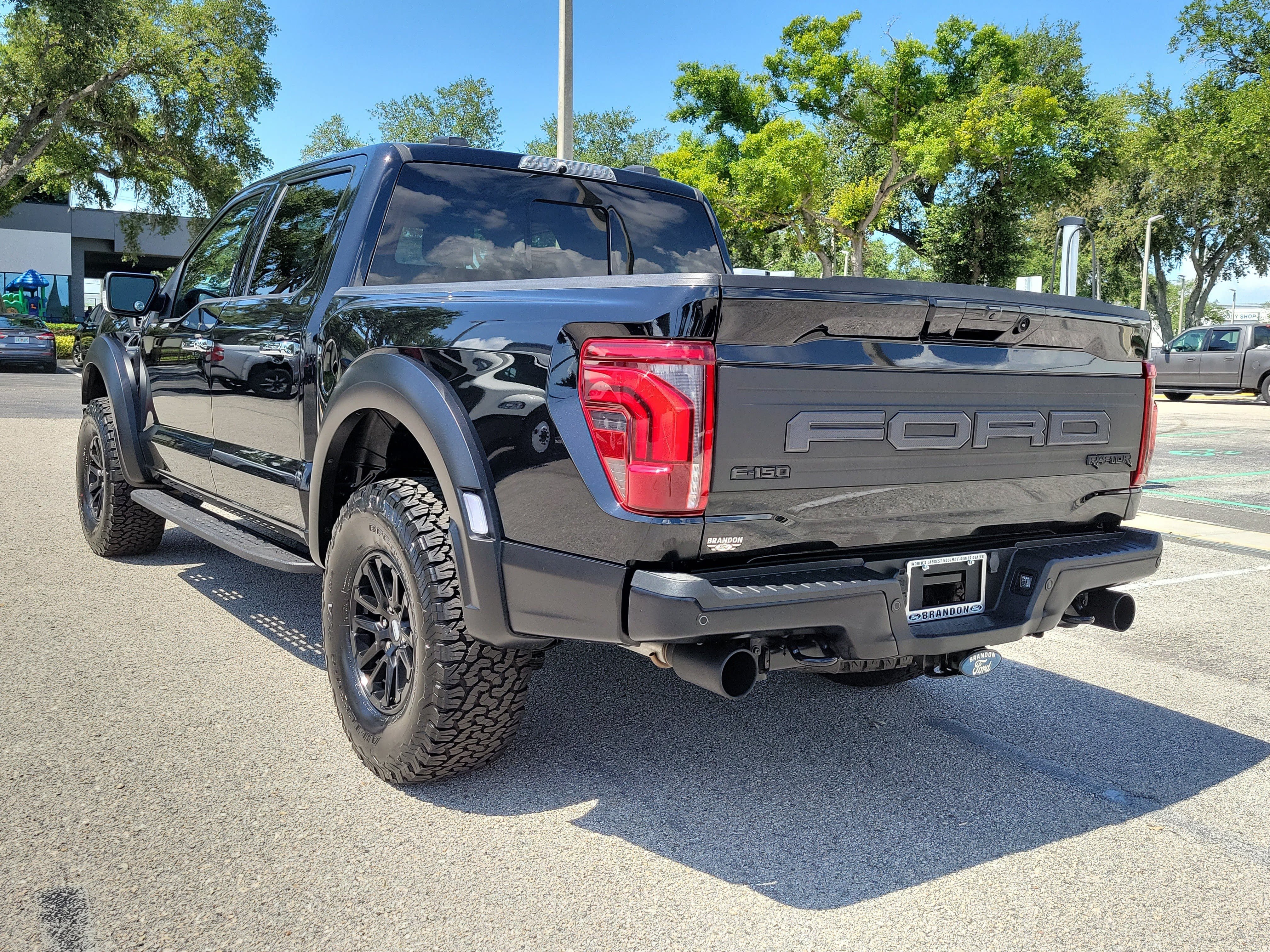 Certified 2024 Ford F150 Raptor AWD/4WD image 7