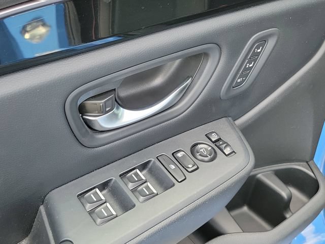 Used 2023 Honda Pilot TrailSport image 16