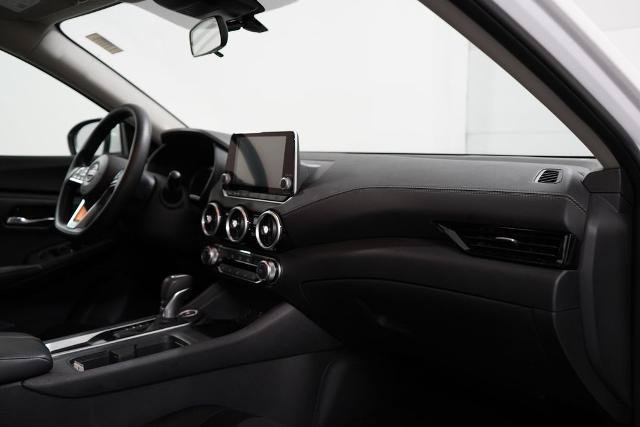 Used 2024 Nissan Sentra SV FWD image 28