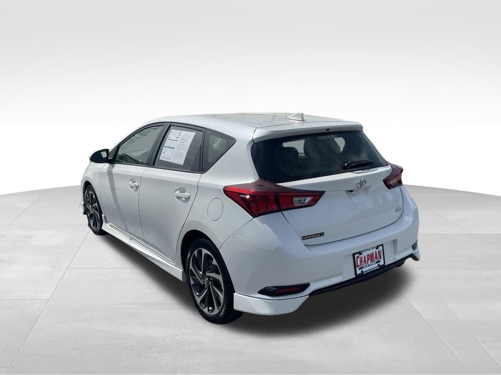 Used 2018 Toyota Corolla iM image 9