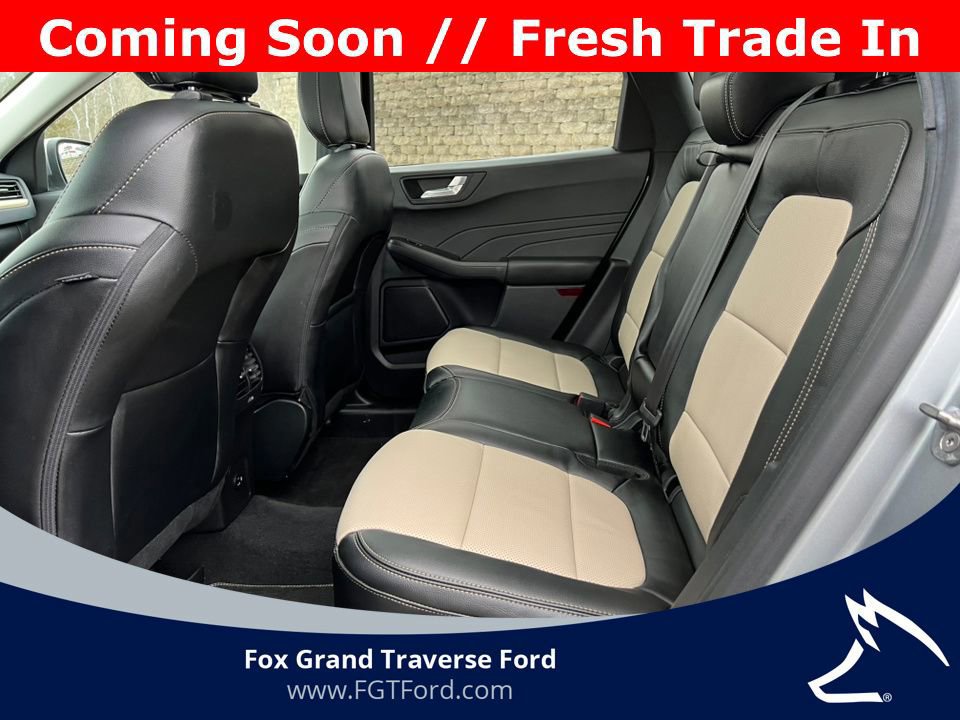 Certified 2022 Ford Escape Titanium w/ Titanium Elite Package image 10