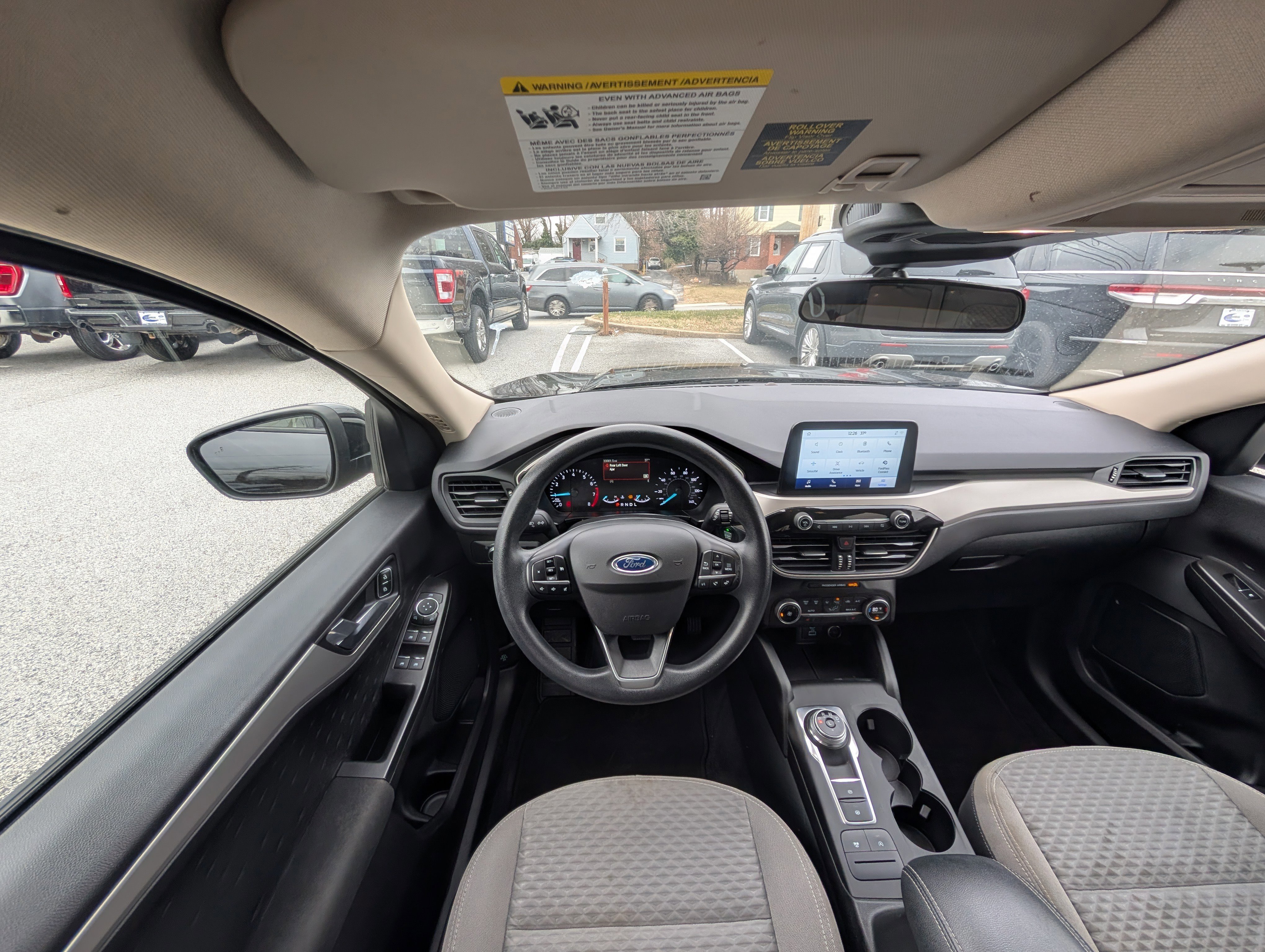 Certified 2020 Ford Escape SE image 17
