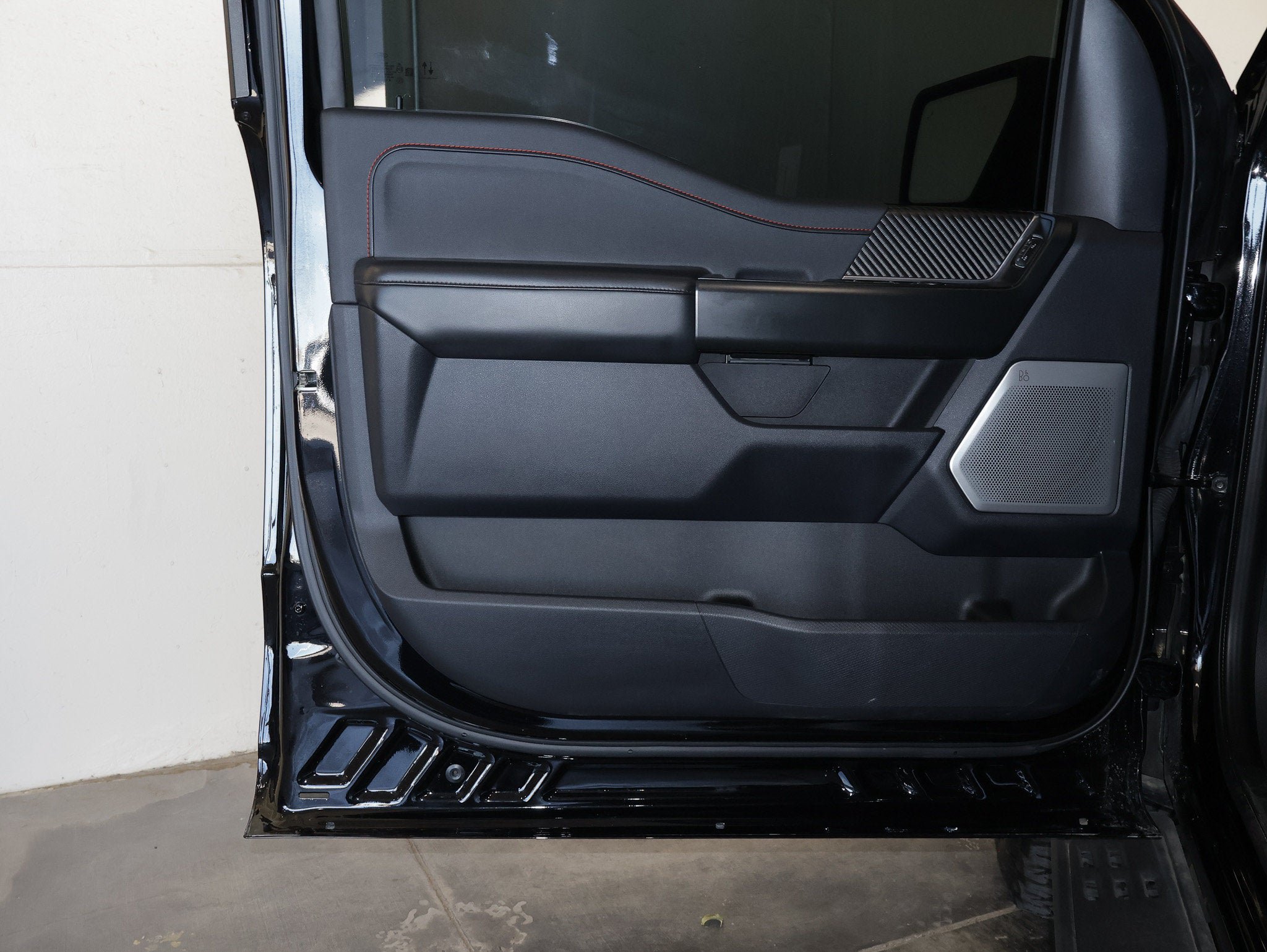 Certified 2024 Ford F150 Raptor AWD/4WD image 37