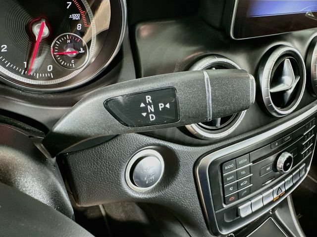 Used 2018 Mercedes-Benz CLA 250 4MATIC image 28