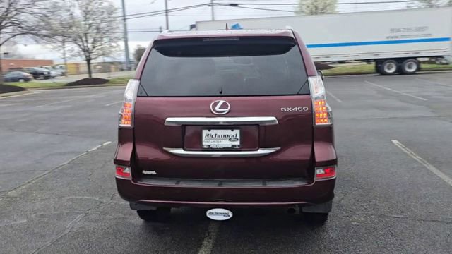 Used 2018 Lexus GX 460 Premium w/ Premium Package image 5