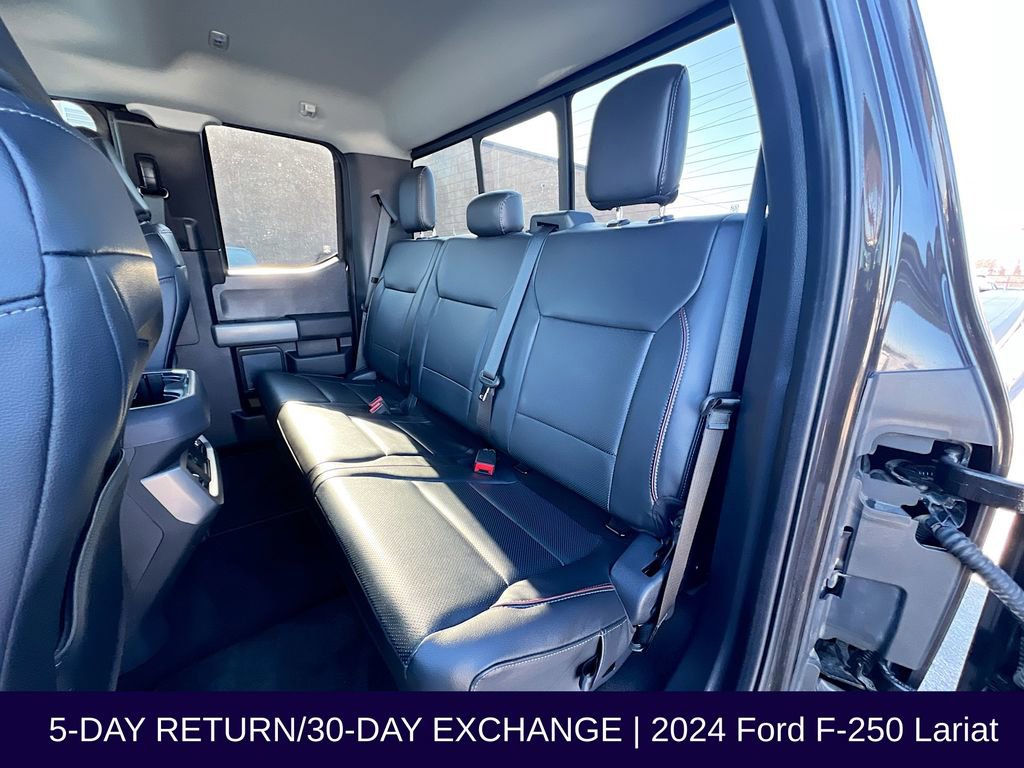 Certified 2024 Ford F250 Lariat image 27