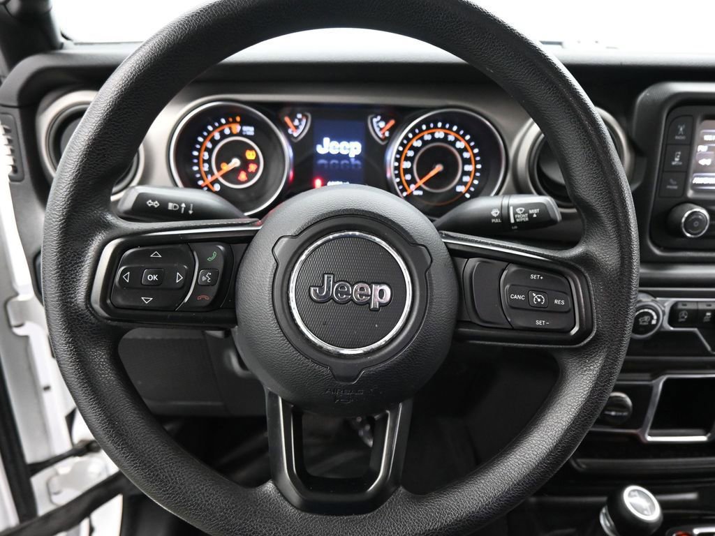 Used 2020 Jeep Gladiator Sport image 39