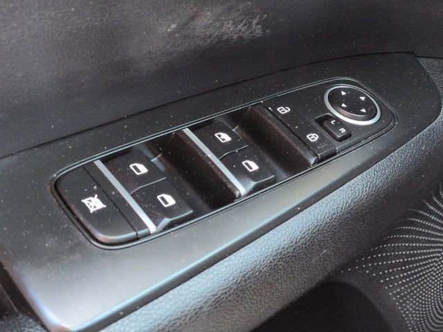 Used 2021 Kia Forte LXS FWD image 29