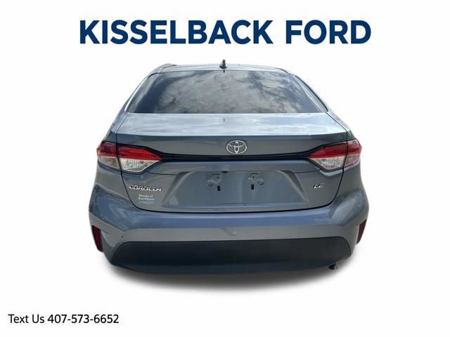 Used 2023 Toyota Corolla LE FWD image 4