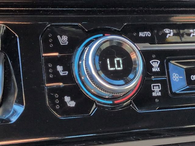 Used 2022 GMC Sierra 1500 AT4 w/ AT4 Premium Package image 27