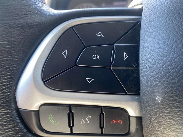Used 2023 Jeep Renegade Trailhawk w/ Trailhawk Elite Group AWD/4WD image 20