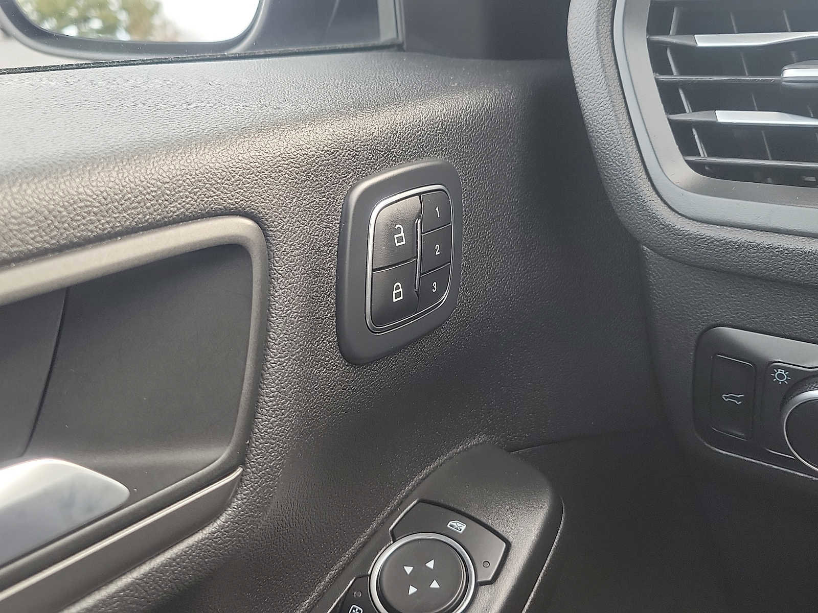 Certified 2023 Ford Escape Active w/ Tech Pack #2 image 27