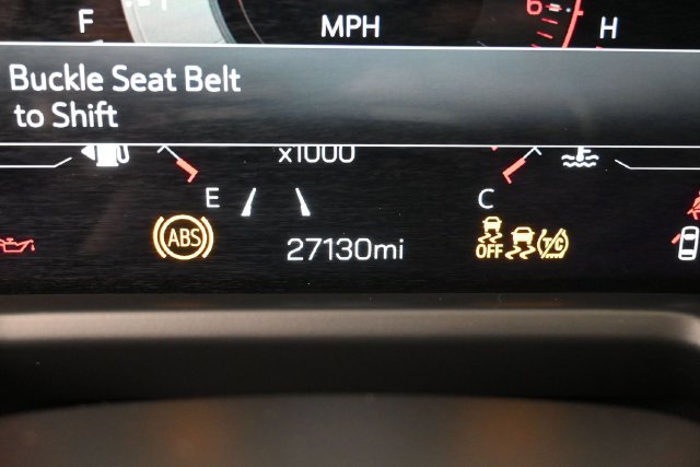 Used 2024 GMC Acadia Elevation FWD image 19