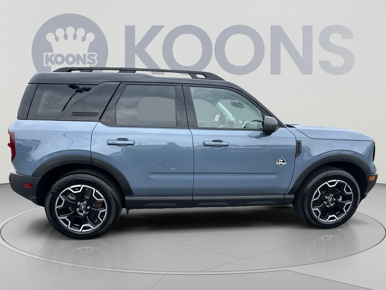 Certified 2025 Ford Bronco Sport Outer Banks w/ Outer Banks Tech Package+ AWD/4WD image 12