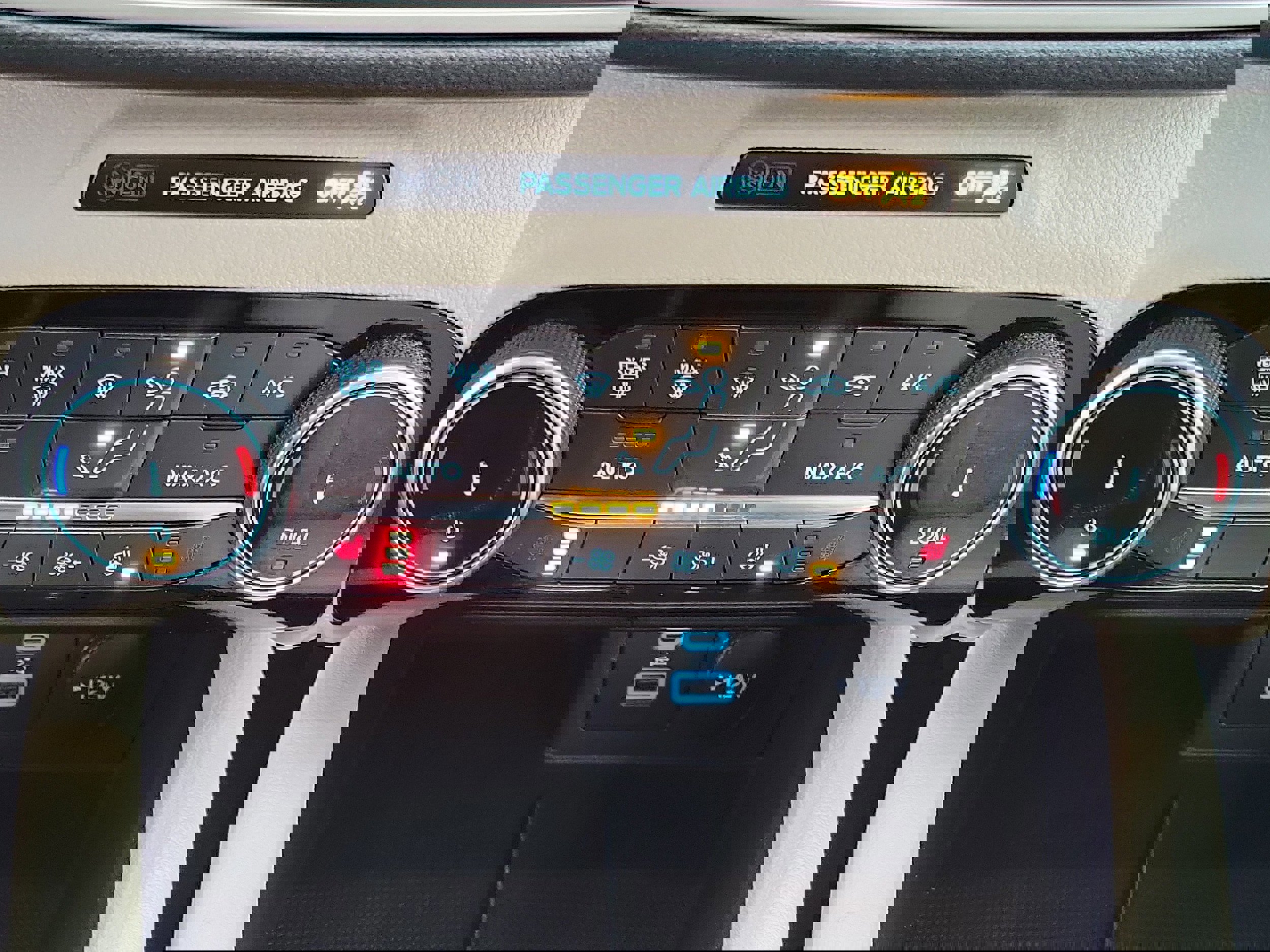 Certified 2022 Ford Escape SE w/ Convenience Package image 31