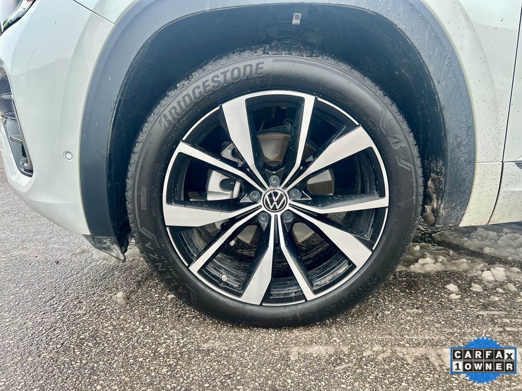 Used 2024 Volkswagen Atlas SEL Premium R-Line image 32
