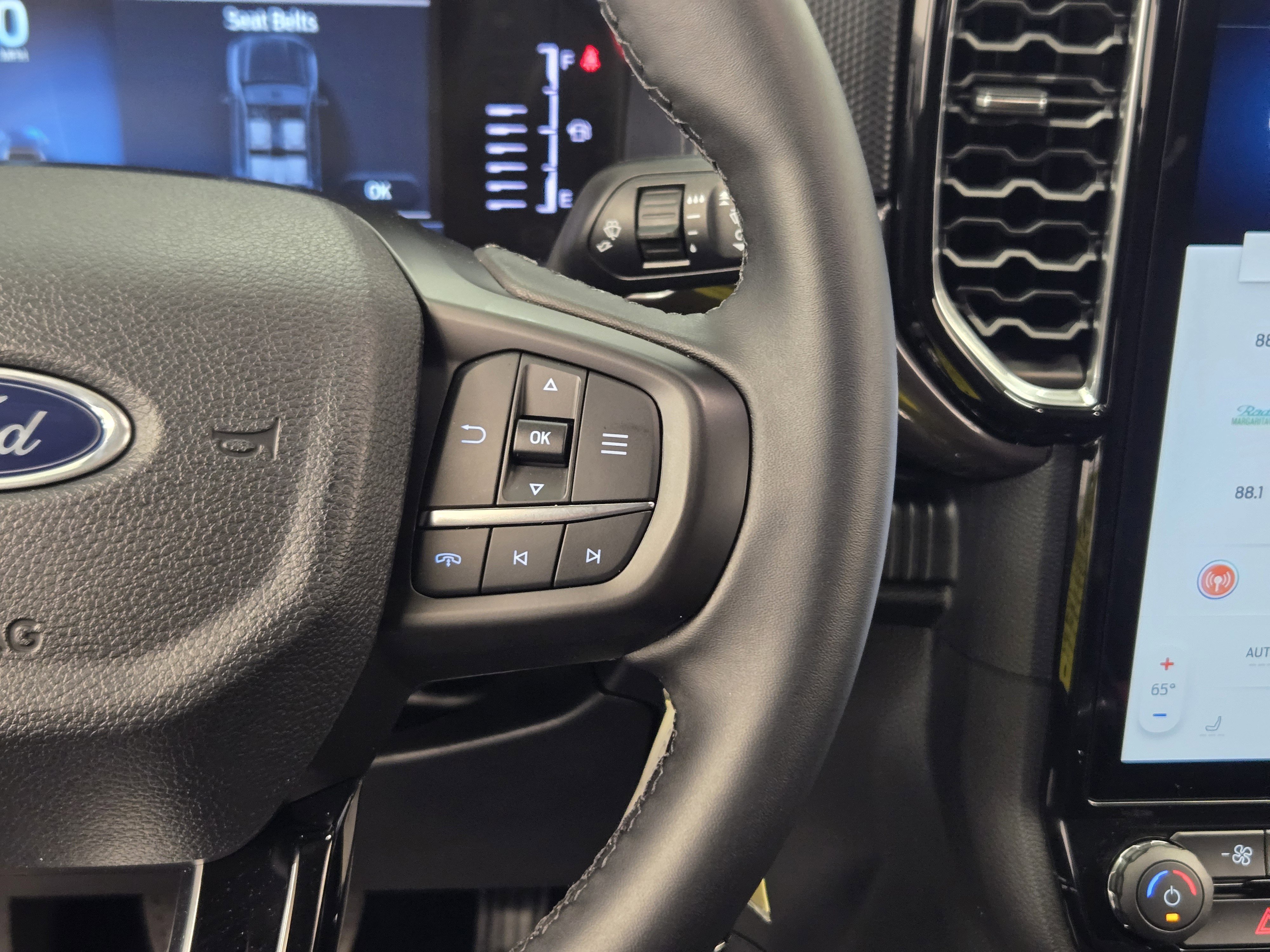 Certified 2025 Ford Ranger XLT w/ Equipment Group 301A High image 27