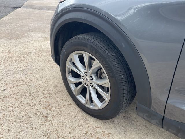 Certified 2023 Ford Explorer XLT w/ Equipment Group 202A image 7