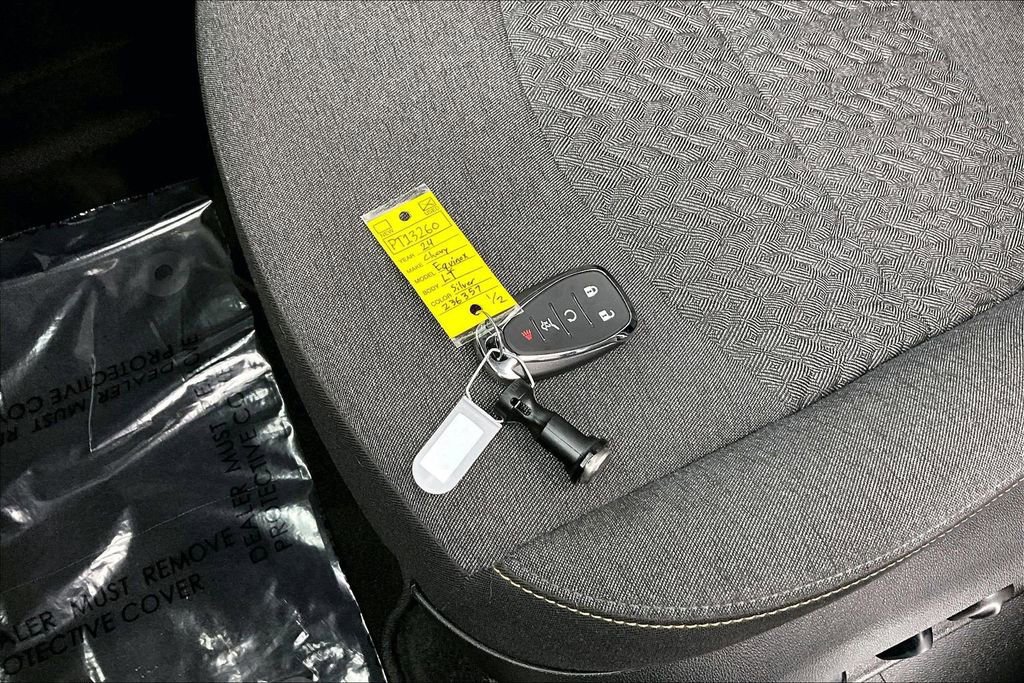 Used 2024 Chevrolet Equinox LT image 13