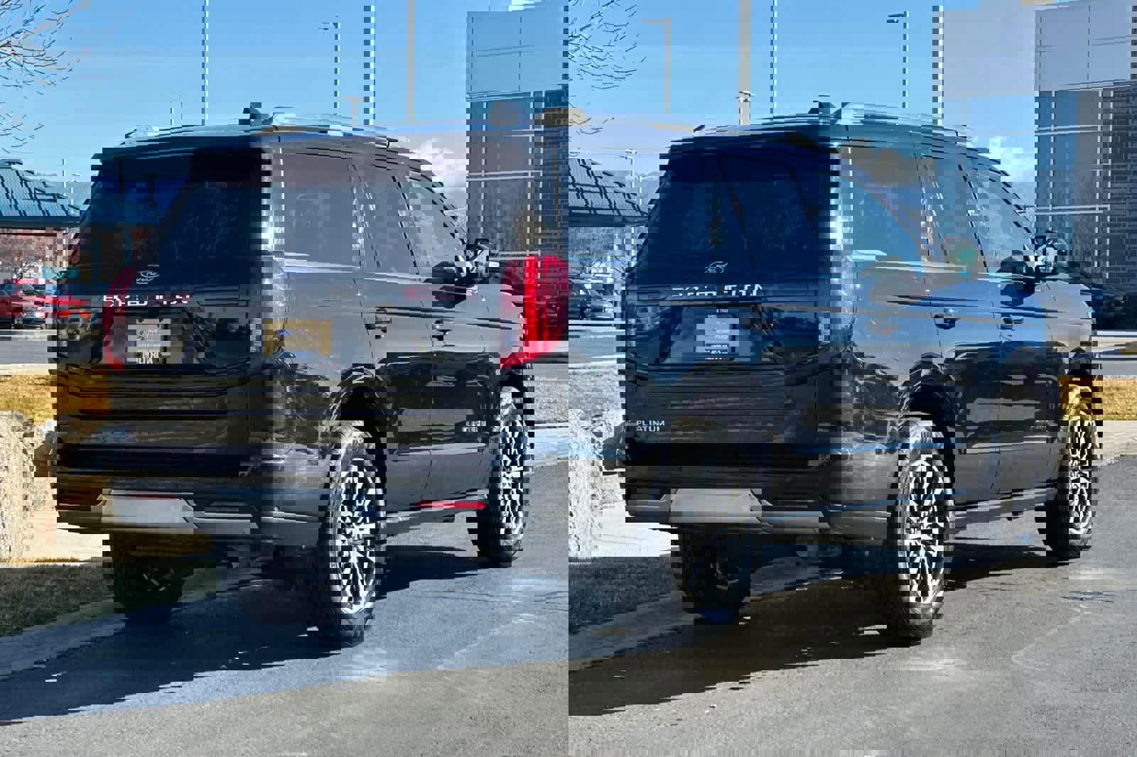 Certified 2025 Ford Expedition Platinum image 5