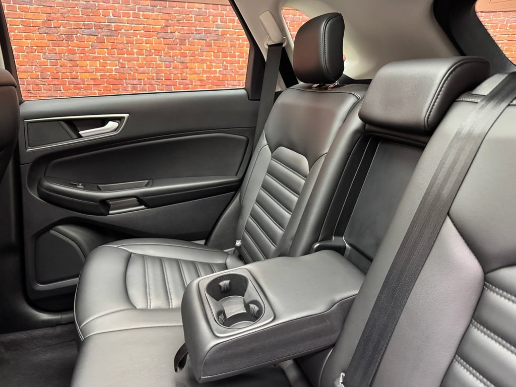 Certified 2022 Ford Edge SEL w/ Convenience Package AWD/4WD image 11