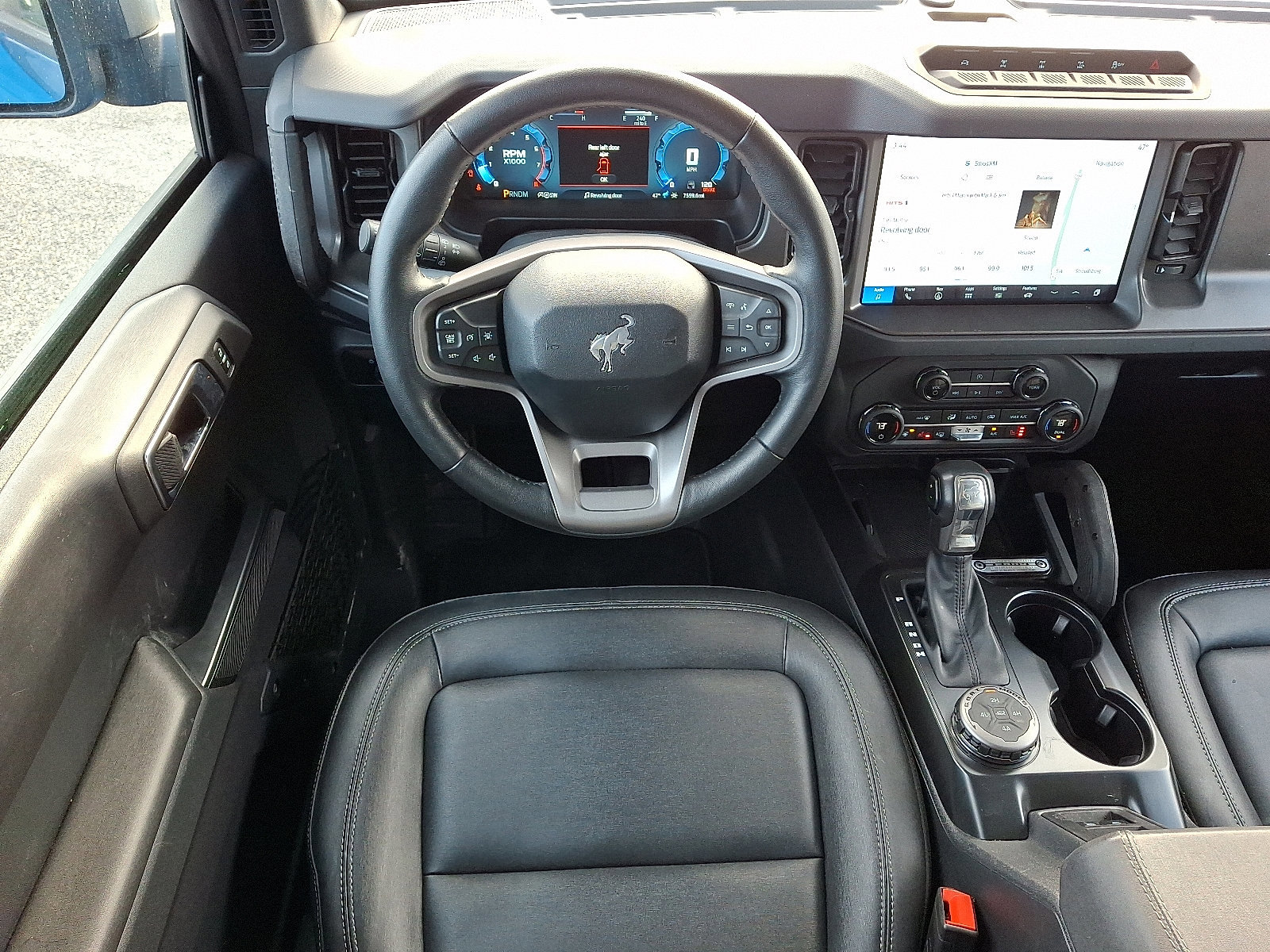Certified 2025 Ford Bronco Badlands AWD/4WD image 11