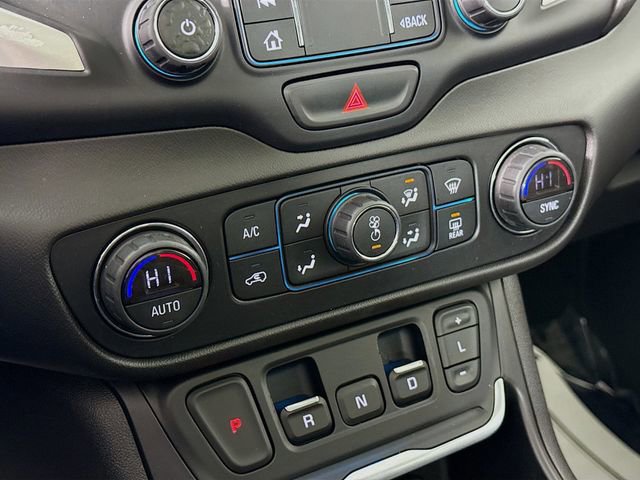 Used 2020 GMC Terrain SLT w/ Preferred Package image 15