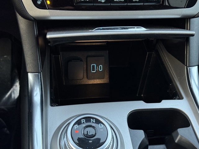 Certified 2022 Ford Explorer XLT w/ Equipment Group 202A image 20