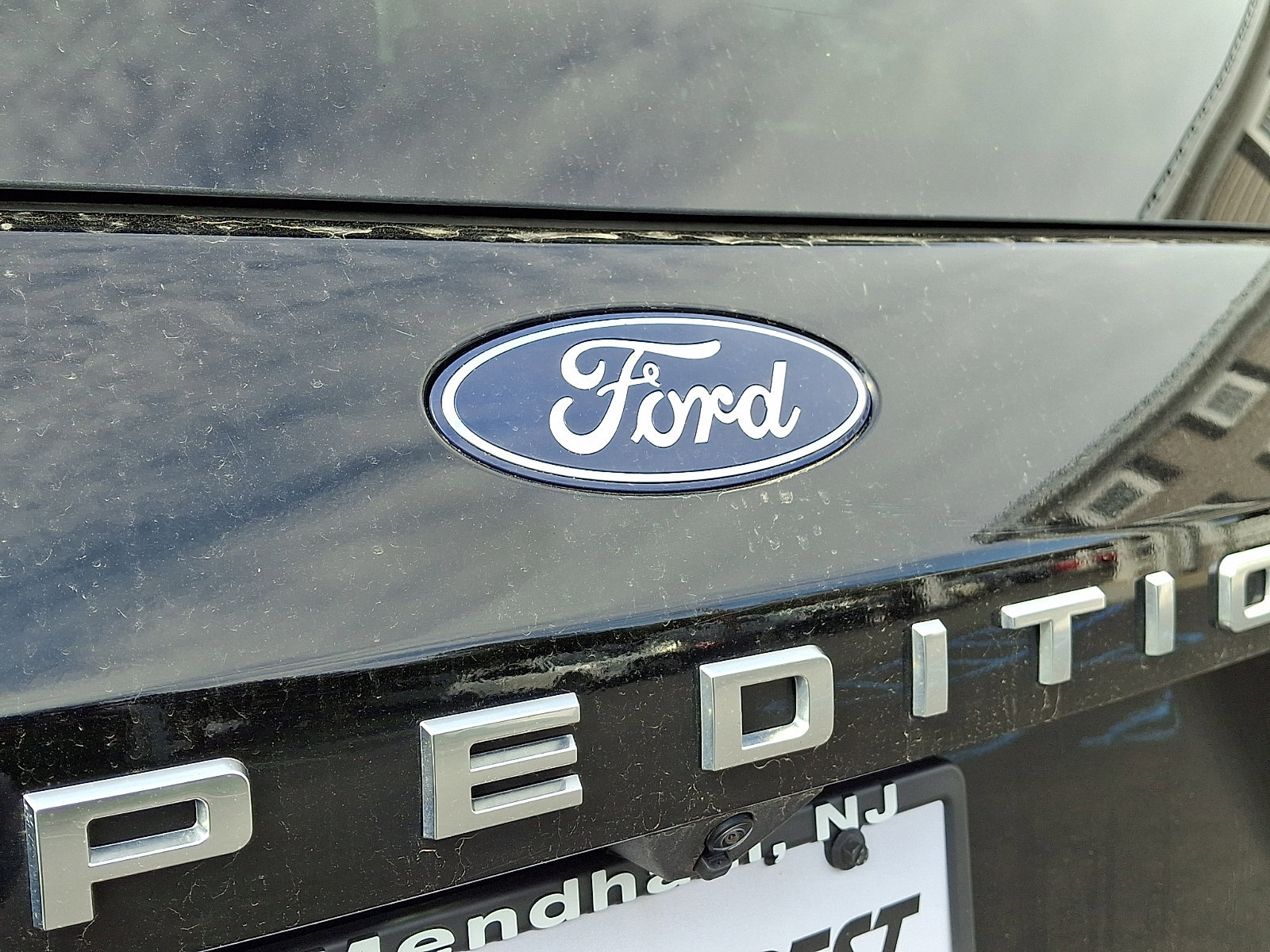 Certified 2025 Ford Expedition Platinum w/ Driver's Package AWD/4WD image 32