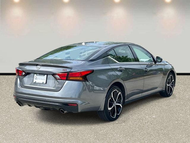 Used 2024 Nissan Altima 2.5 SR w/ SR Premium Package AWD/4WD image 5