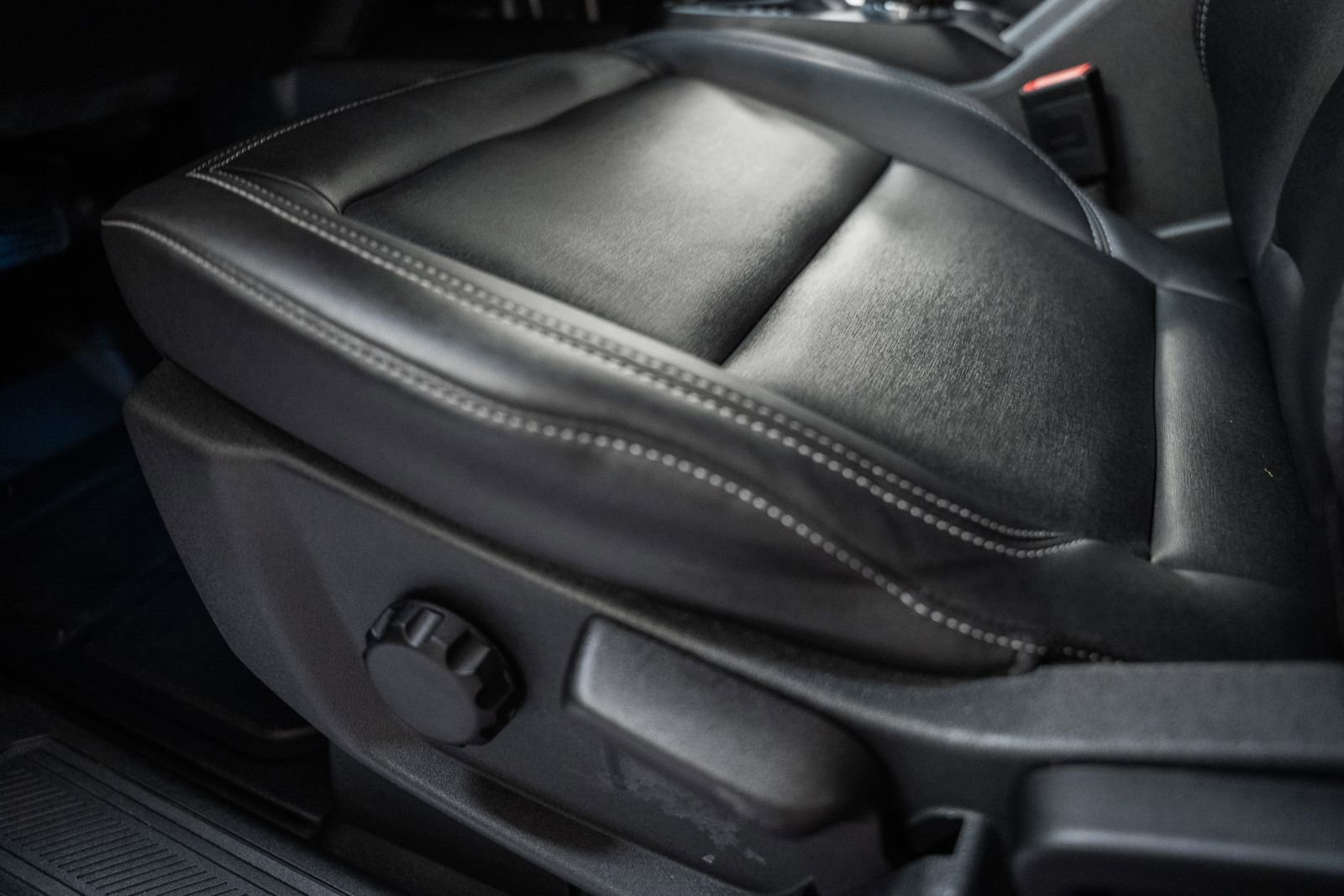 Certified 2025 Ford Bronco Badlands image 40