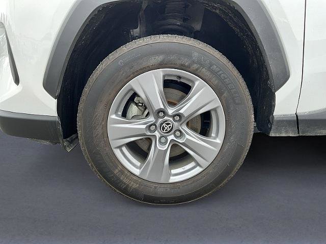 Used 2023 Toyota RAV4 XLE image 9
