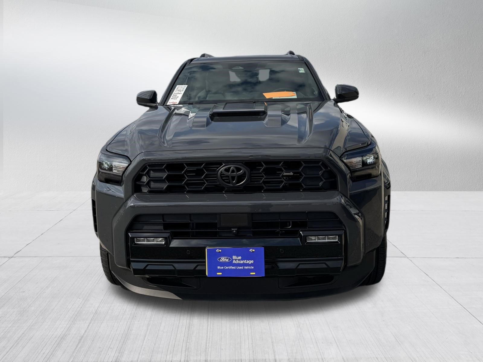 Used 2025 Toyota 4Runner TRD Sport Premium AWD/4WD image 2