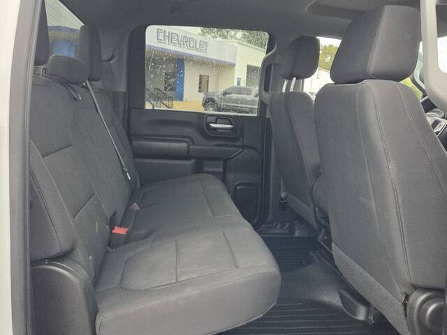 Used 2022 Chevrolet Silverado 2500 Custom w/ Gooseneck/5TH Wheel Package AWD/4WD image 16