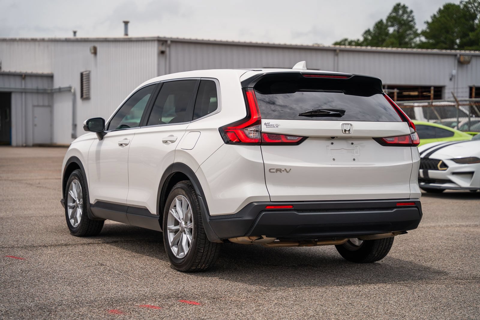 Used 2024 Honda CR-V EX image 5