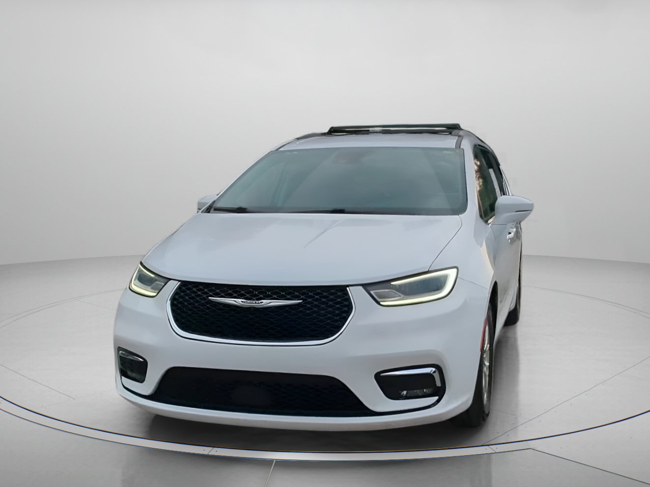 Used 2022 Chrysler Pacifica Touring-L FWD image 10