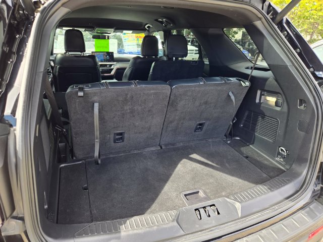 Certified 2025 Ford Explorer ST-Line AWD/4WD image 27