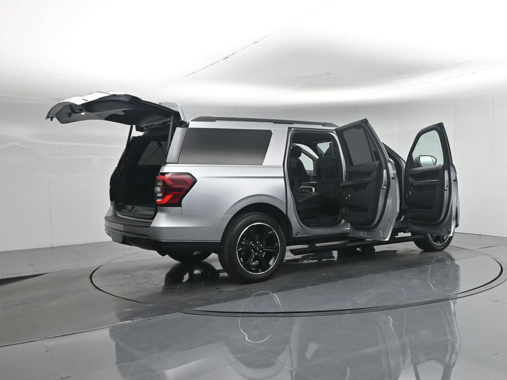 Certified 2022 Ford Expedition Max Limited AWD/4WD image 6