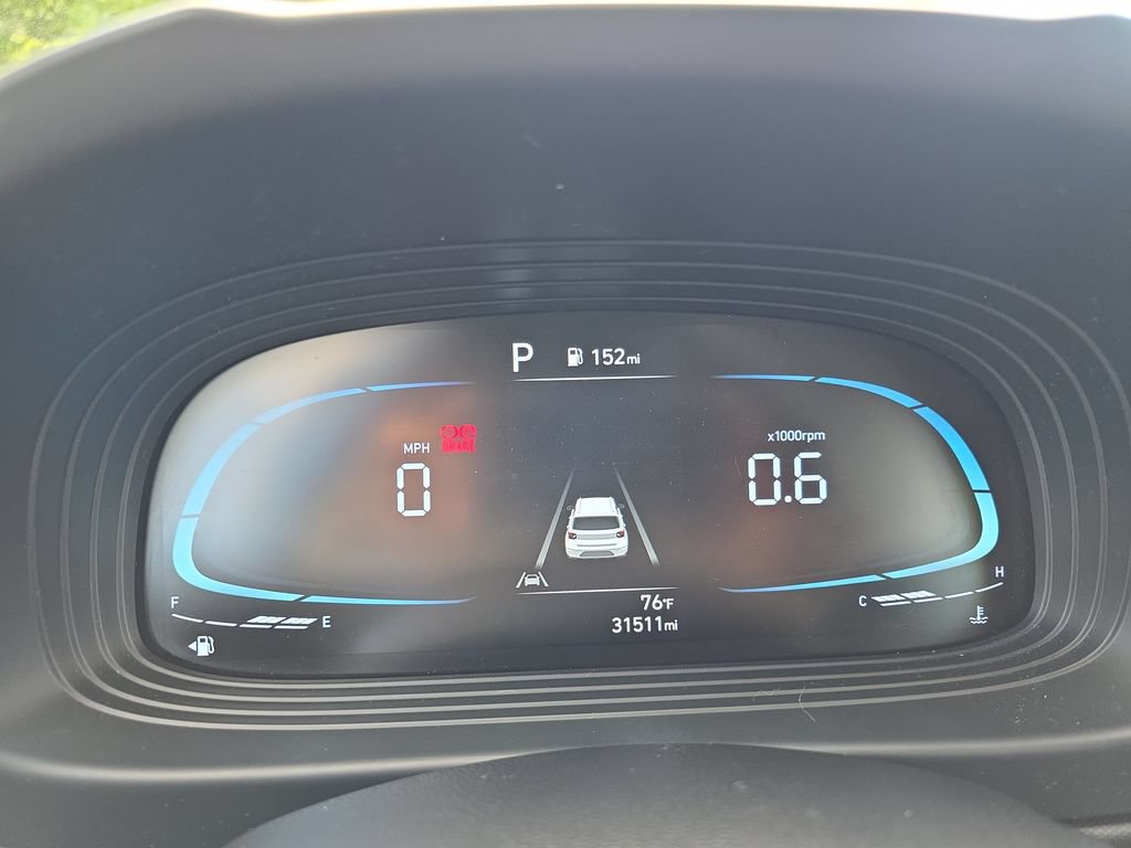 Used 2023 Hyundai Venue SEL FWD image 21