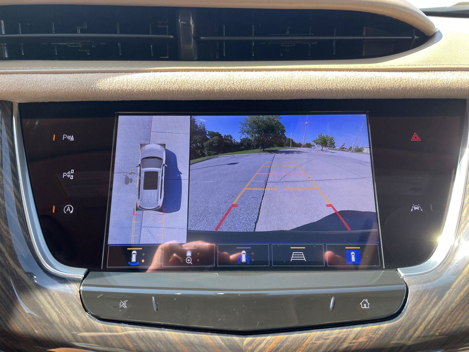 Used 2025 Cadillac XT6 Sport w/ Platinum Package AWD/4WD image 26