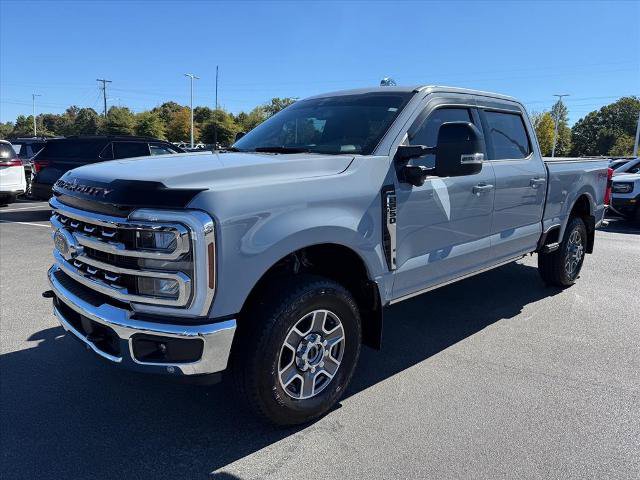 Certified 2024 Ford F250 Lariat w/ Lariat Ultimate Package AWD/4WD image 4