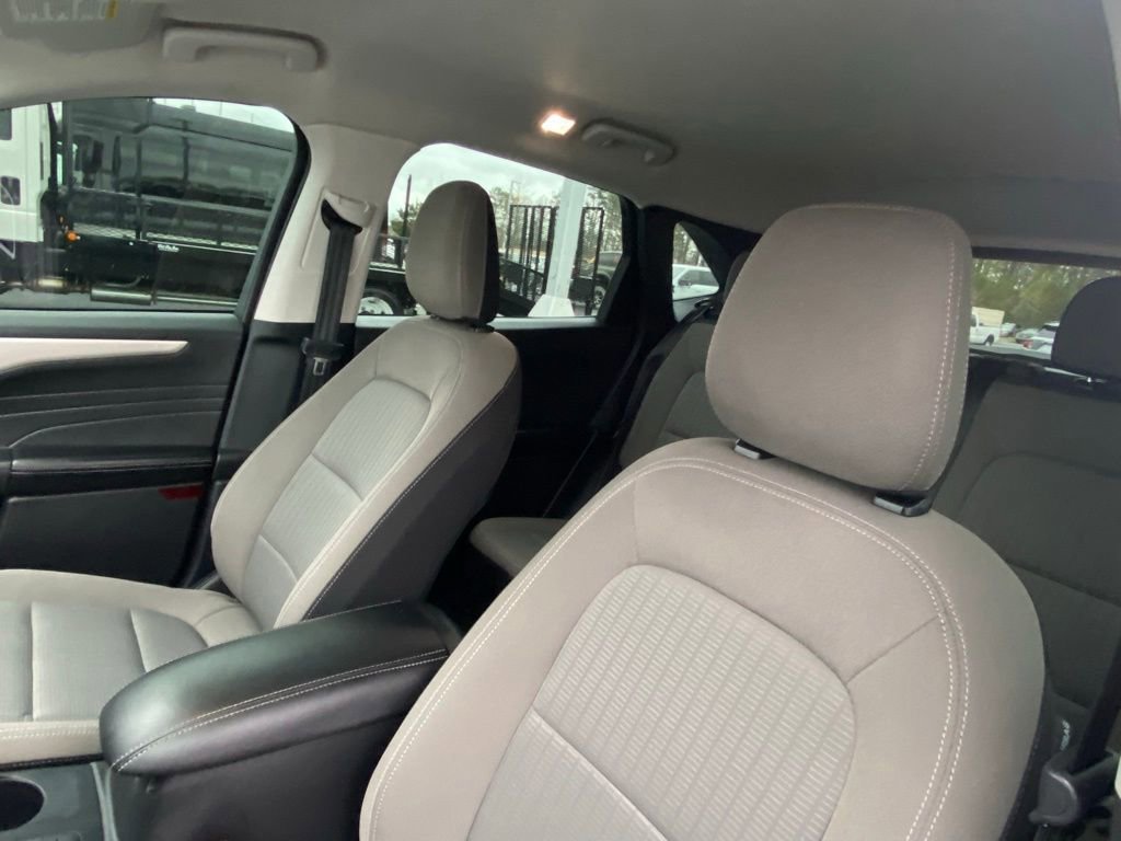 Certified 2022 Ford Escape S image 19