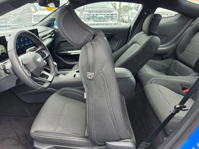 Certified 2025 Ford Mustang Coupe image 26