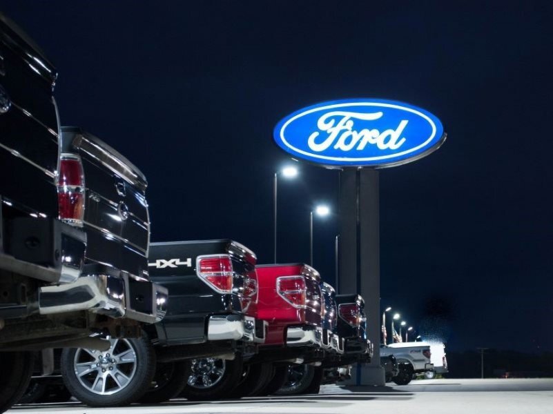 Used 2018 GMC Sierra 3500 SLE image 24