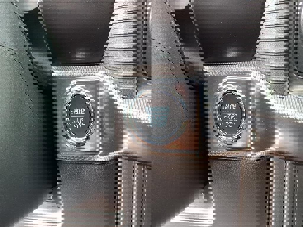 Certified 2025 Ford F150 Raptor image 20