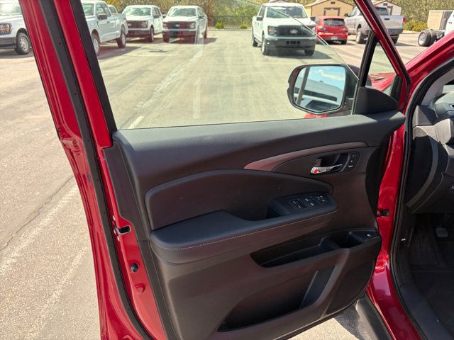 Used 2023 Honda Ridgeline RTL image 13